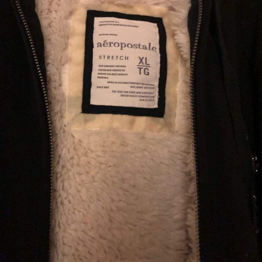 Aeropostale hoodie XL. Never worn with no tag.